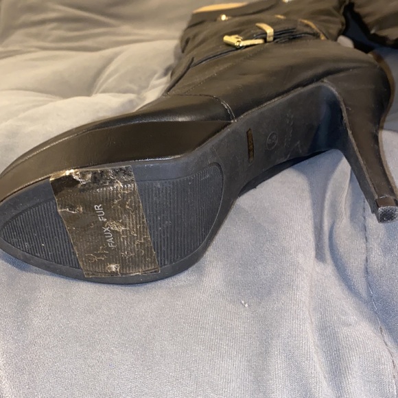 Over the knee boots - Picture 5 of 7